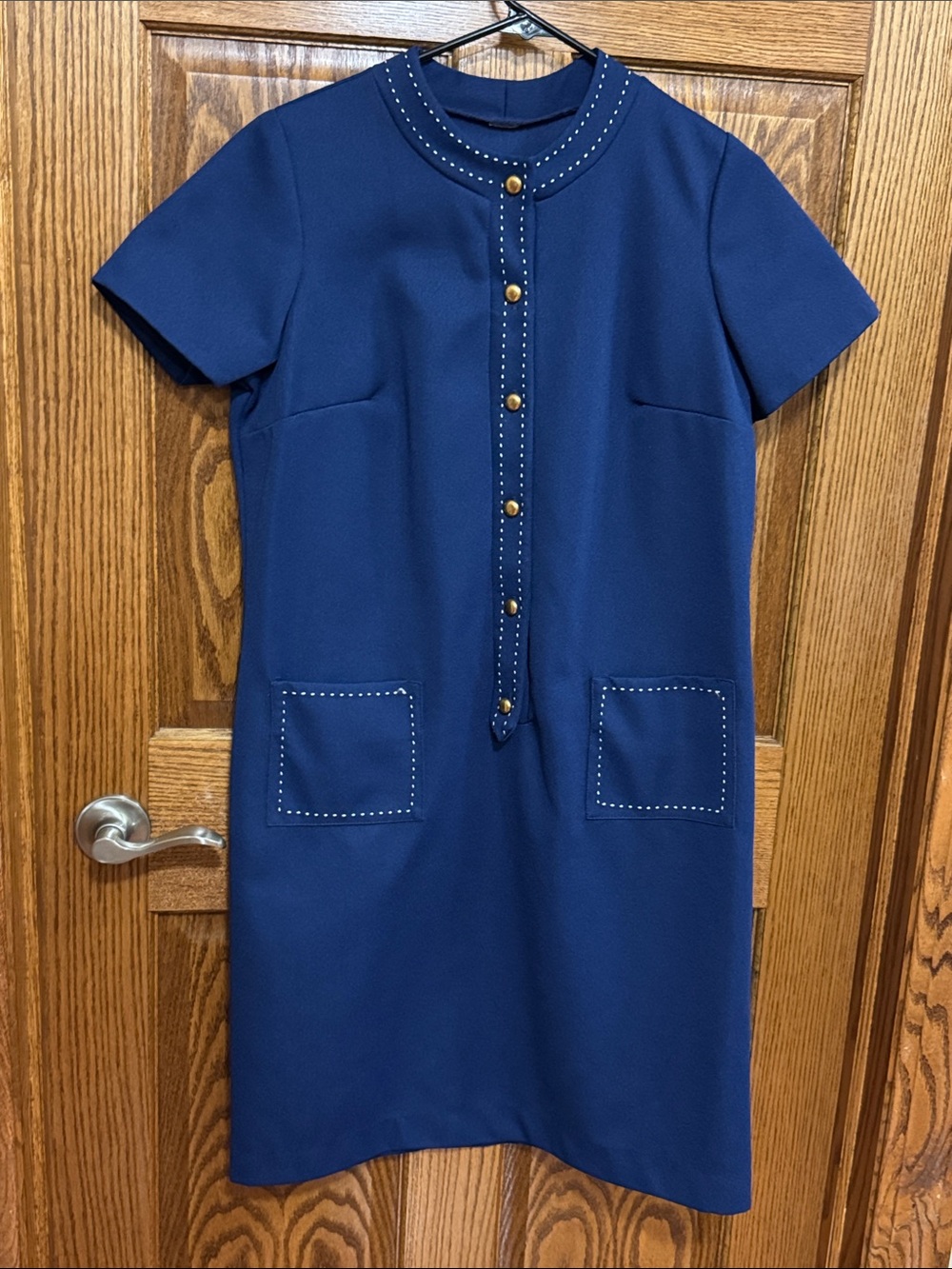 Vintage Classic Navy Short-Sleeve Shift Dress with Stitch Detail